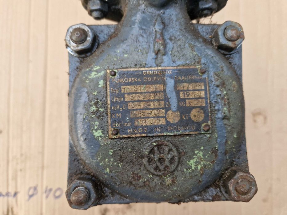 pompa do wody dawny PRL  LATA 70 te