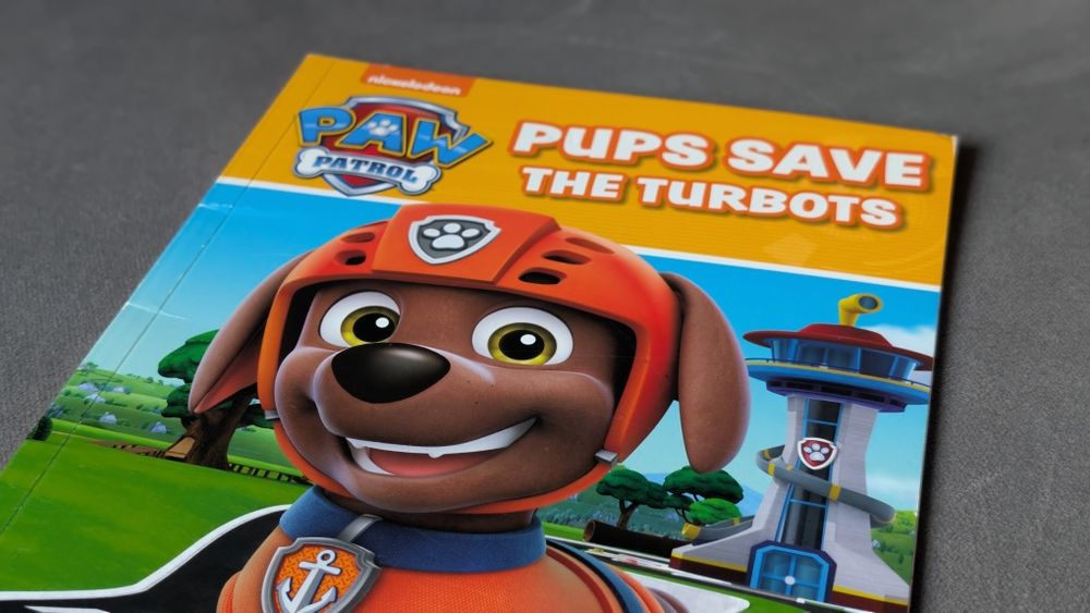 Дитяча книжка Paw Patrol: Pups Save the Turbots Щенячий патруль англійська