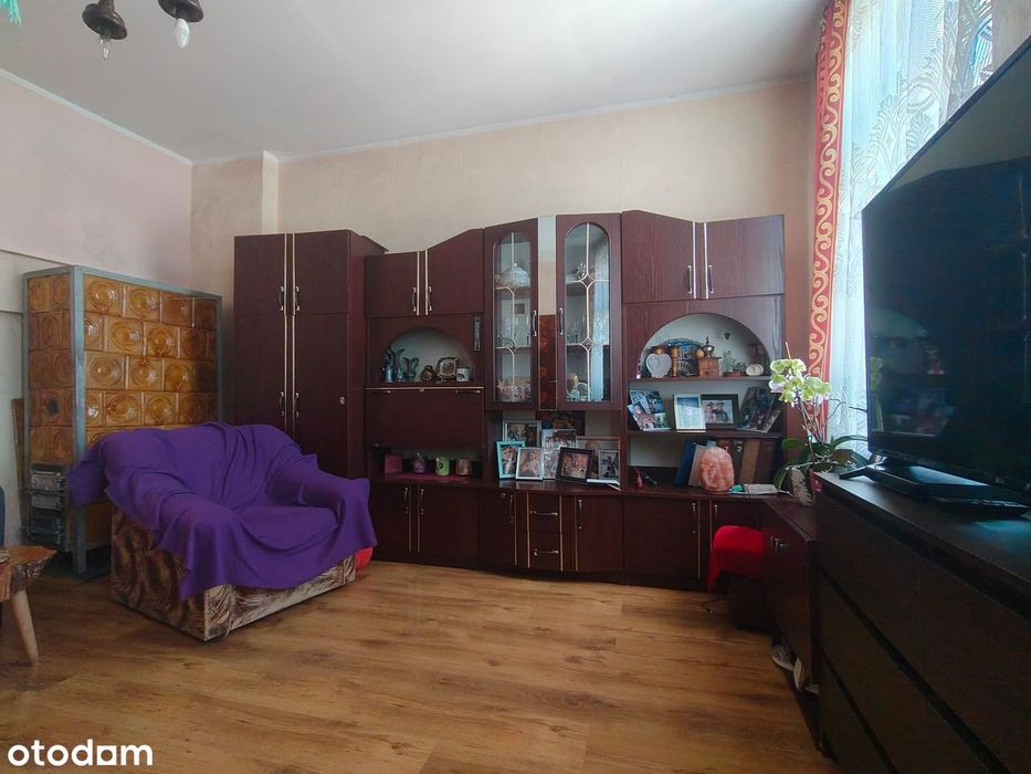3 pokojowe mieszkanie w centrum (do remontu)
