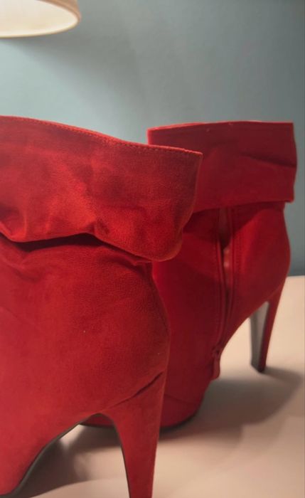 Czerwone botki zimowe #DeeZee