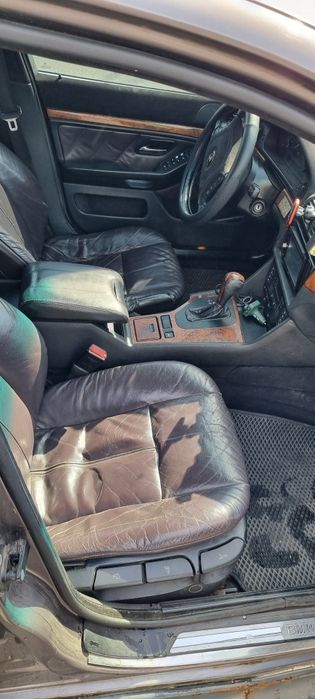 Продам бмв е39 м62б35