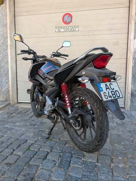 Honda CBF  125cc