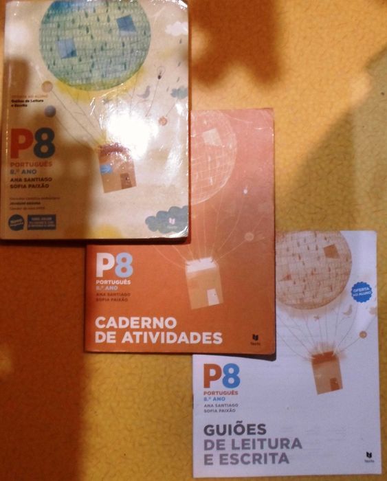 8º ano; Inglês Português Historia Matemática Biologia F. Química CN