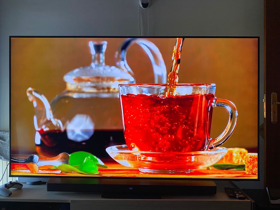 Samsung Smart TV 75” Crystal UHD 4K CU8505 – Excelente Estado