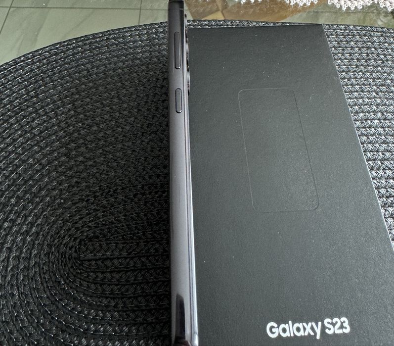 Samsung S 23 в НОВОМ состоянии!!!