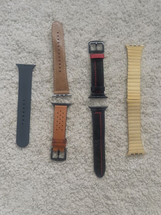 Apple Watch 4 44mm + Zestaw pasków