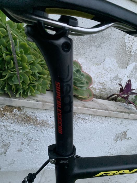 Bicicleta de Estrada Dedacciai DI2