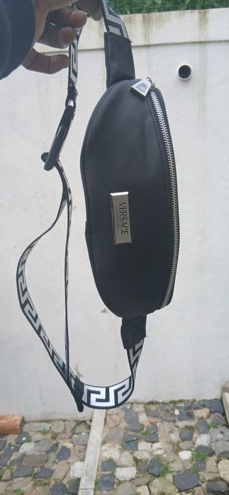 Bolsa da versace cor preta (original) - unissexo.