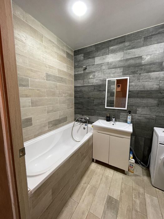 Здається 2-кімнатна квартира студія з кондиционером