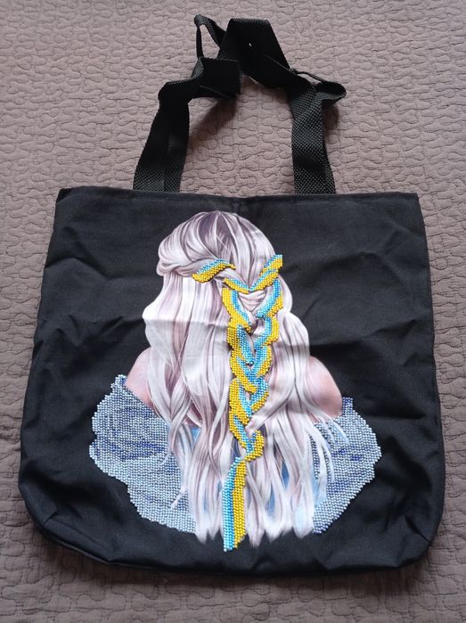Shopper w ukraińskim stylu