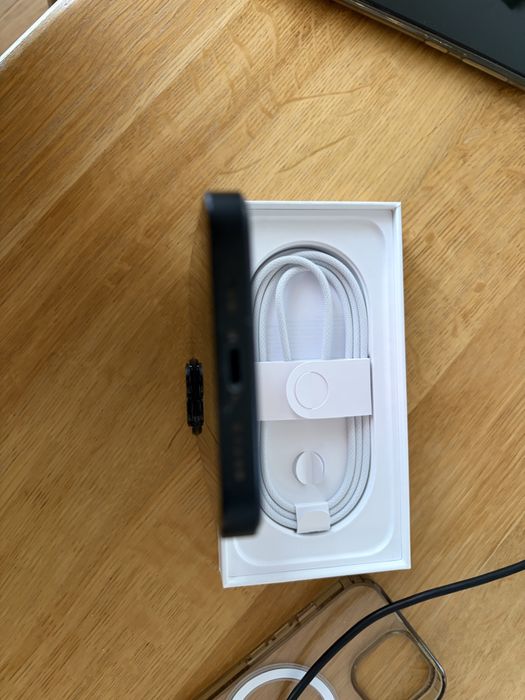 Iphone 14 czarny 128gb stan bardzo dobry