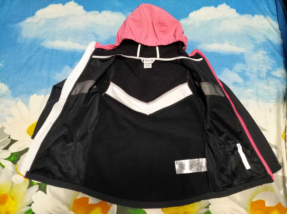 Брендова,стильна,термо куртка софтшелл для дівчинки 9-10 р-Y.F.K.