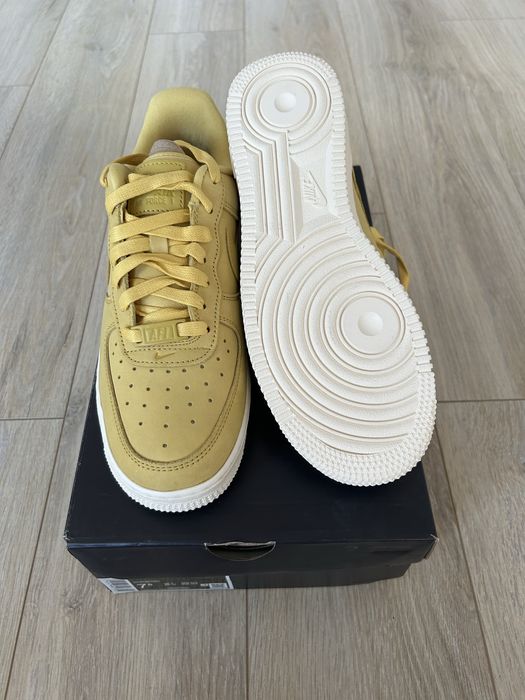 Wmns Nike Air Force 1 Prm Mf