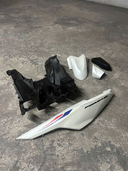 Peças Honda Forza 300