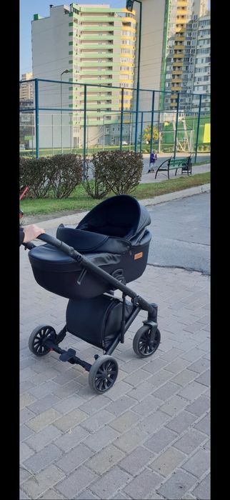 Продається коляска анекс 2 в 1
