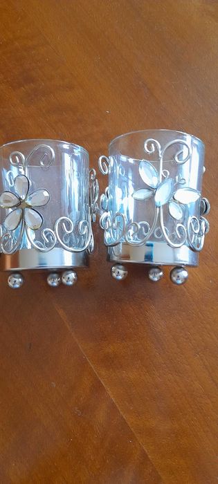 Świeczniki na tealighty, kwiaty