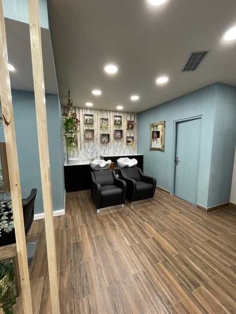 Aluga-se loja para Cabeleireiro, total equipado, no centro de Lisboa