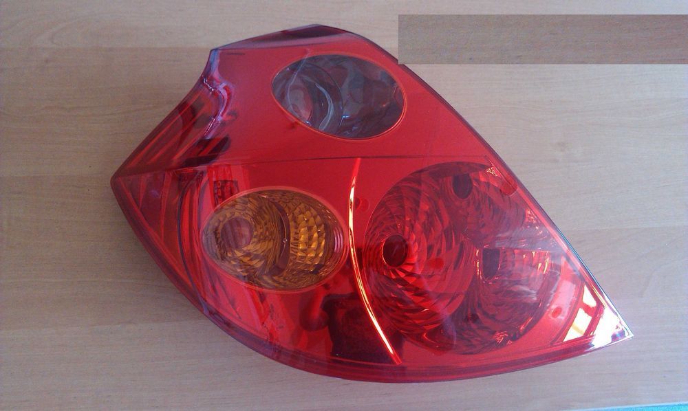Фонар задній на Kia Ceed 07-09 5НБ
