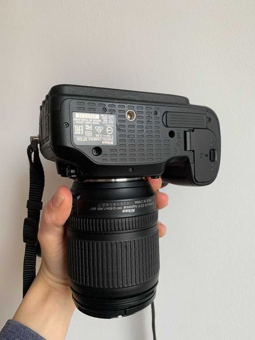 Фотоапарат Nikon D7100 18-105 VR Kit Пробіг 10 500 Стан НОВИЙ