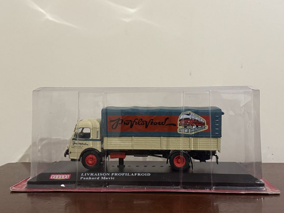 Camião Panhard Movie 1/43