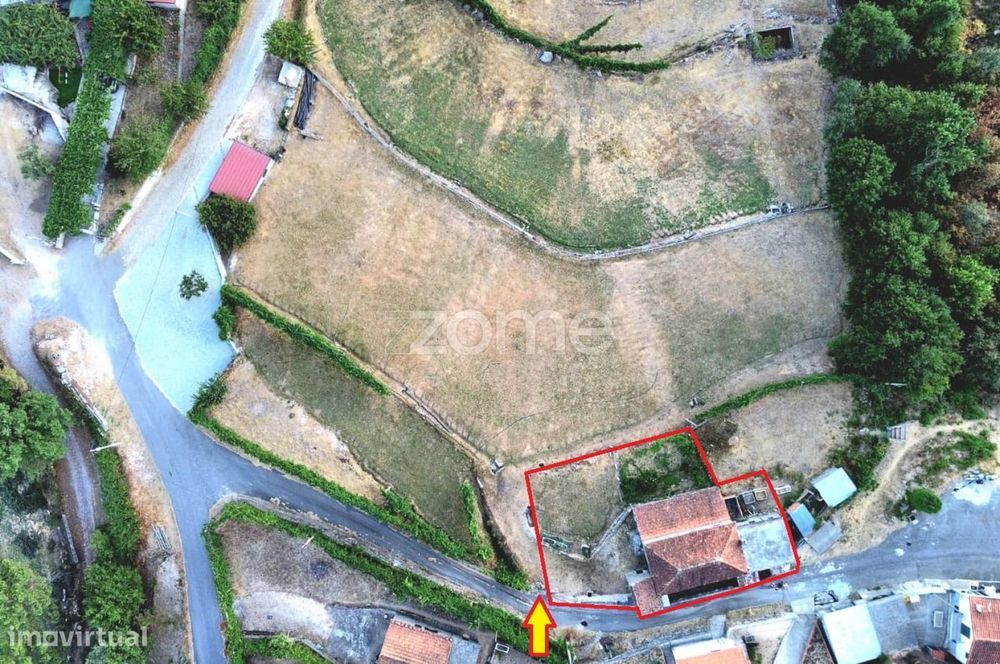Moradia Individual em Pedra para Recuperar - Covelo Gerês, Montalegre