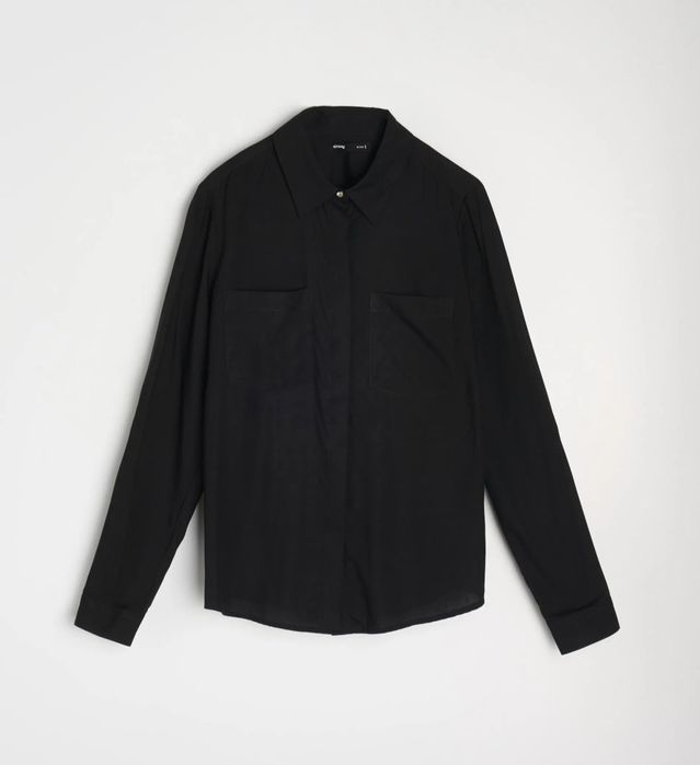 Koszula czarna damska z kieszeniami