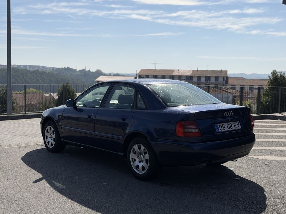 Audi a4 1.6 b5