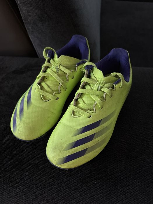 Korki Buty pilkarskie Adidas rozmiar 32
