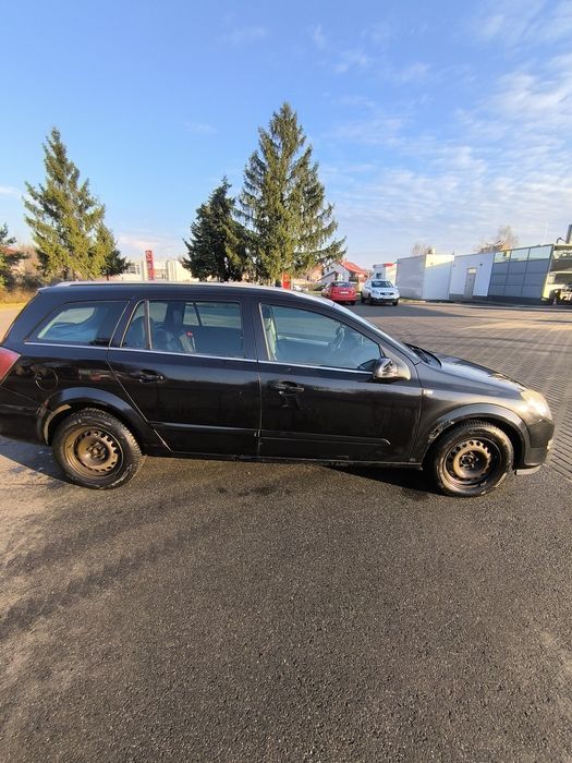 Opel Astra h 1.6 benzyna kombi