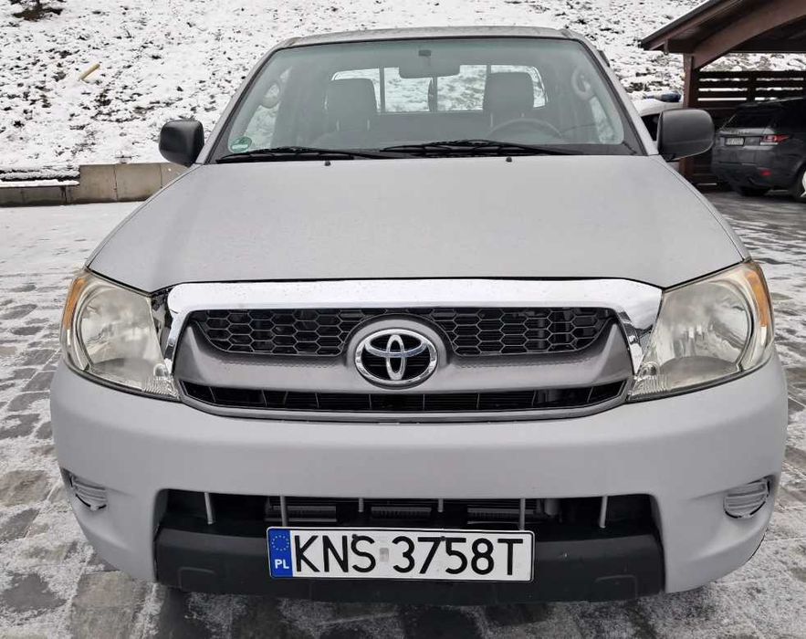 Разборка Toyota Hilux 7 бампер передній задній