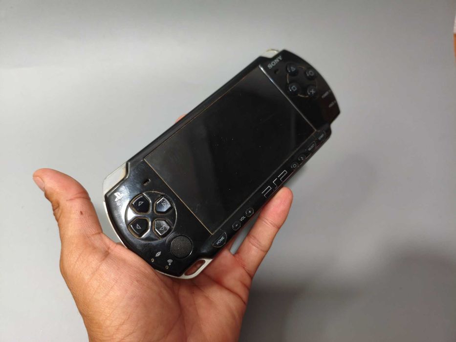 PSP 2000 Consola
