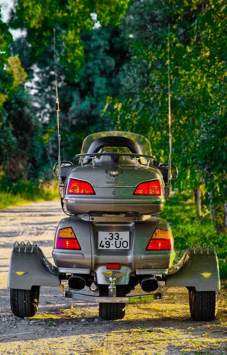 Honda Goldowing 1800 (4 rodas)