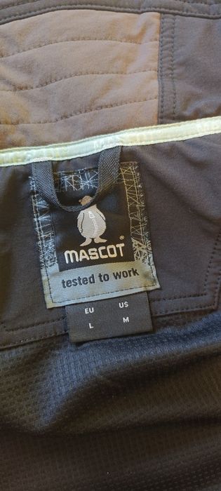 Kurtka używana roboczą przejściowa MASCOT EU L