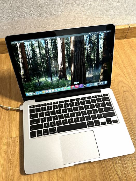 Macbook Pro - OS Sequoia  - Core i5, SSD 250GB, 8GB RAM