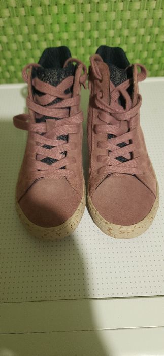 Продам ботинки дитячі