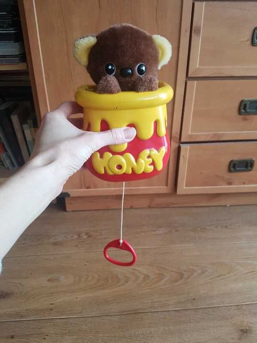 Pozytywka na sznurek naciągana misiu miś