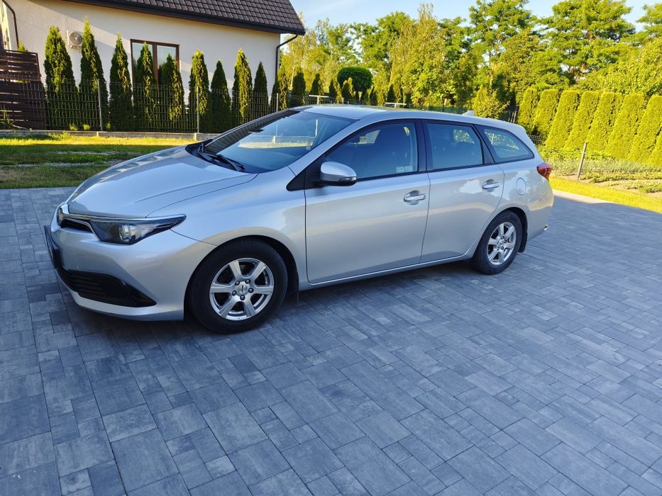 Toyota Auris  1.4 diesel 2015r super stan