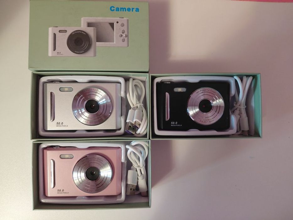 Фотоапарат, мильниця, мыльница