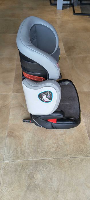 Fotelik samochodowy 15-36kg isofix