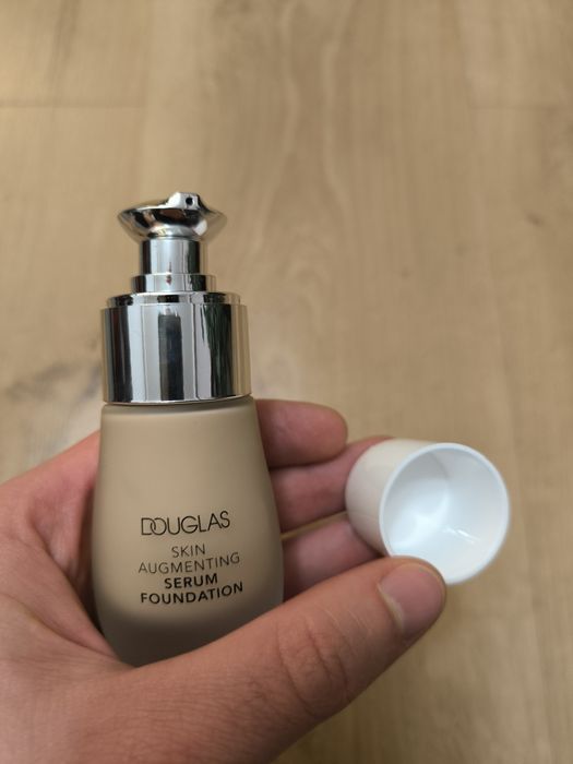 Podkład Douglas Skin Agumenting Serum Foundation 3.5LN Beige