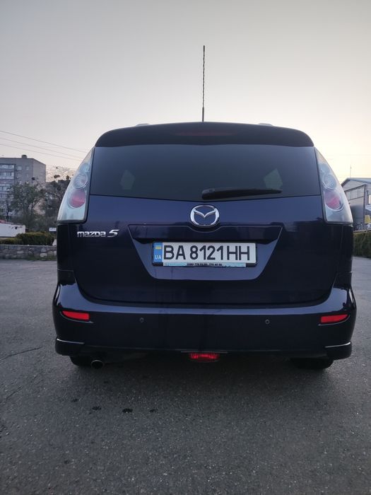 Мазда 5! 2007 року