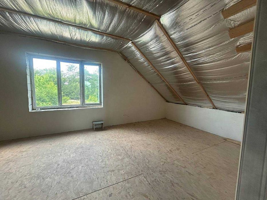 Продам 2-поверховий будинок на Барському шосе 3945