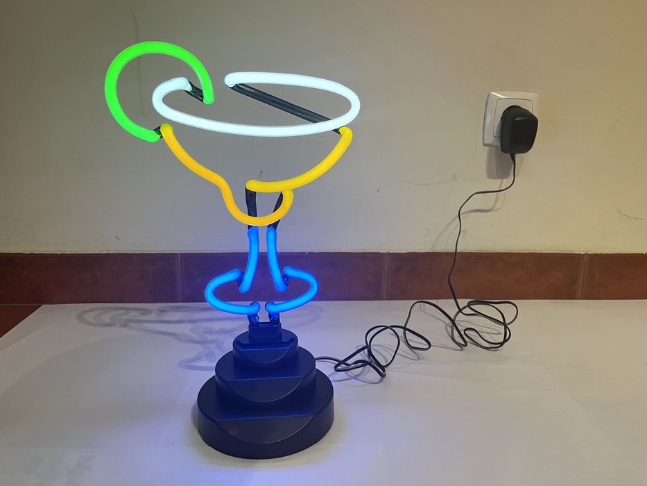 Decorações de Neon e plasma