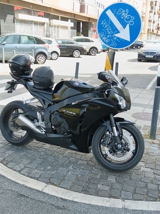 CBR 1000rr Fireblade