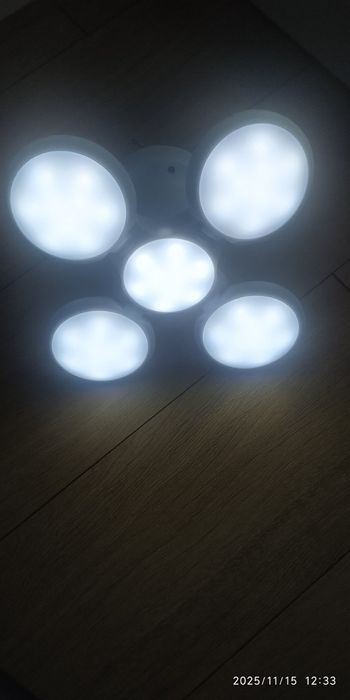 Кемпінговий ліхтар на акумуляторі, Перероблена світлодіодна лампа