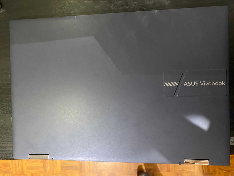 Portátil Asus Vivobook