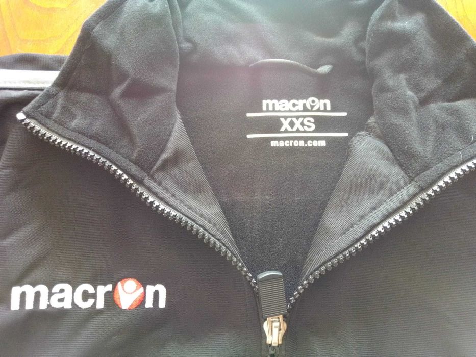 9 Fatos Treino Criança MACRON 3XS / 4 Fatos Treino Criança MACRON XXS