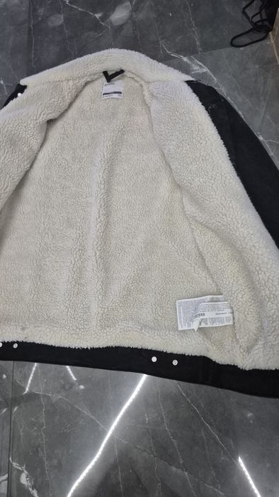 Kurtka ocieplana Bershka
