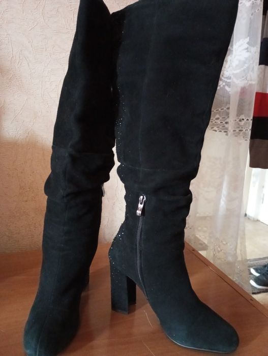 Чоботи замшеві р.40 "ATTIZZARE"