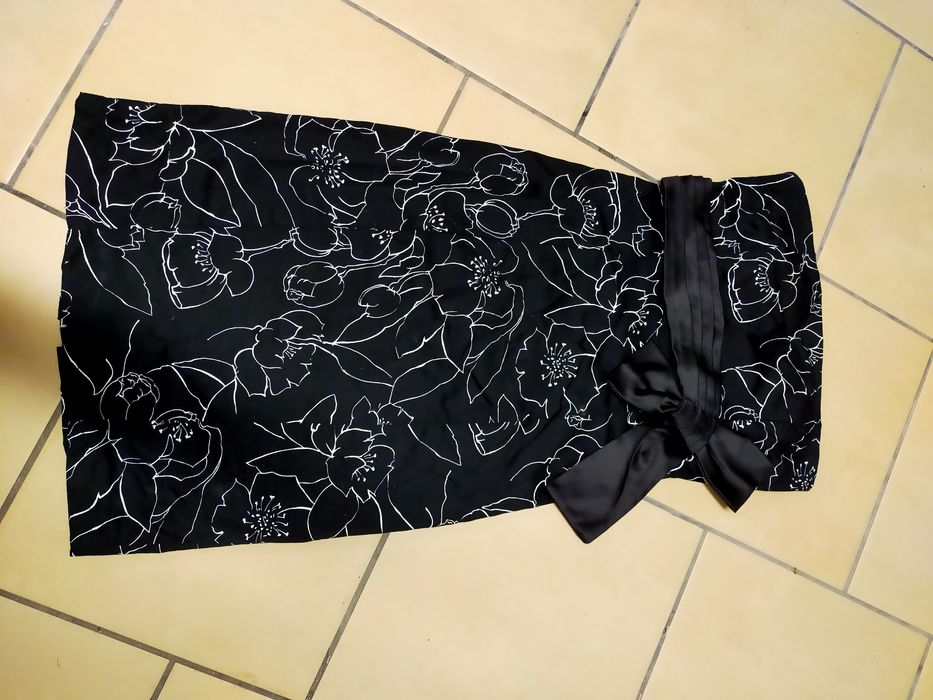 Sukienka czarna bez ramiączek S/M